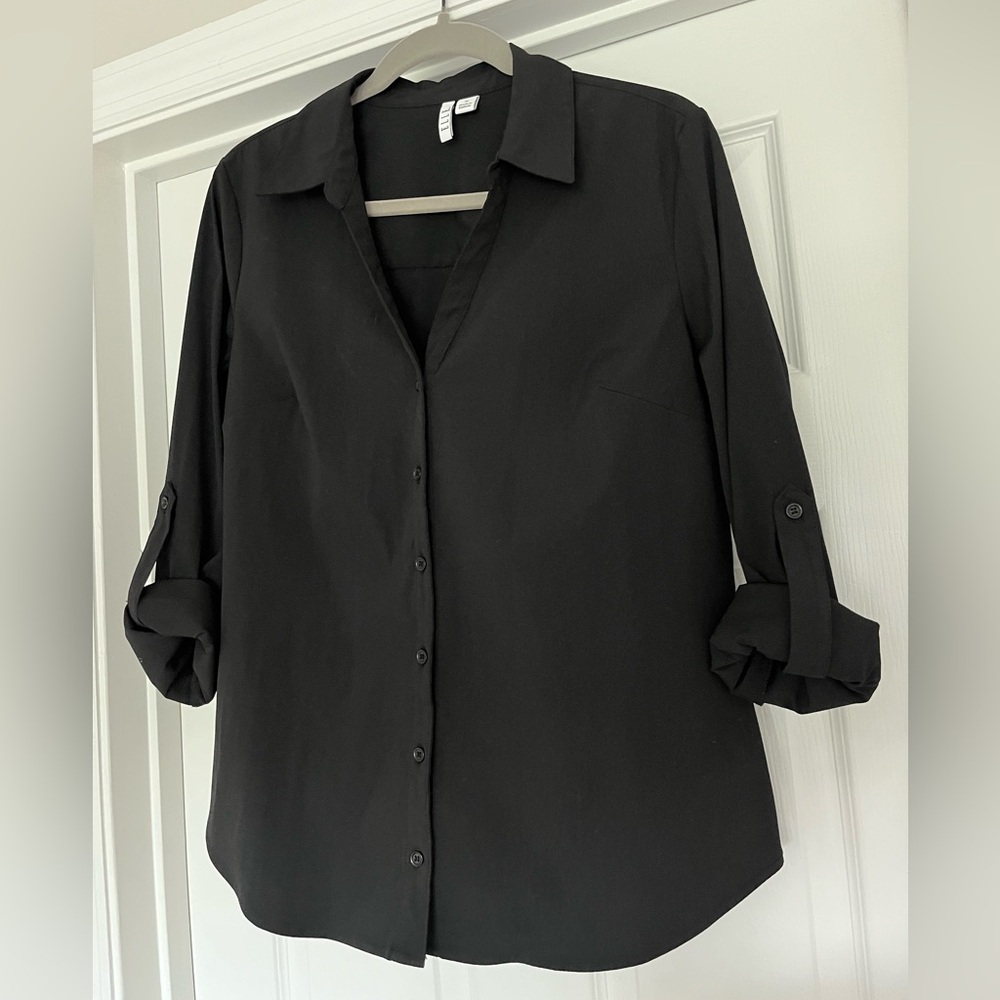 Black blouse (Elle)